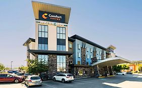 Comfort Suites Kelowna